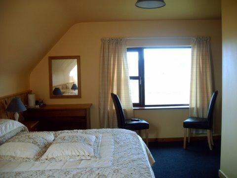 Decourcey'S Hazelbrook Farmhouse B&B Cleggan Bagian luar foto