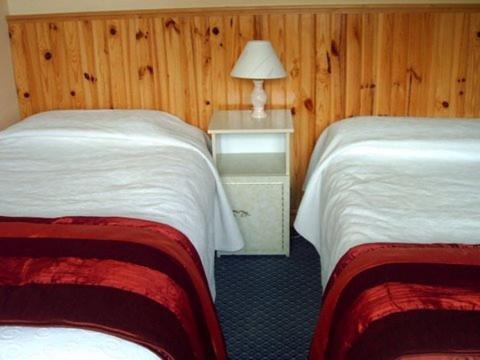 Decourcey'S Hazelbrook Farmhouse B&B Cleggan Ruang foto